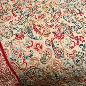 Queen Quilt with Shams Reversible